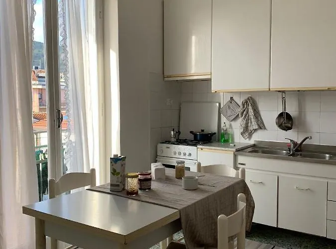 8 Apartment *